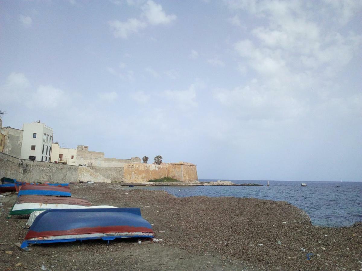 Appartamento Tra Mare E Storia Trapani Eksteriør billede